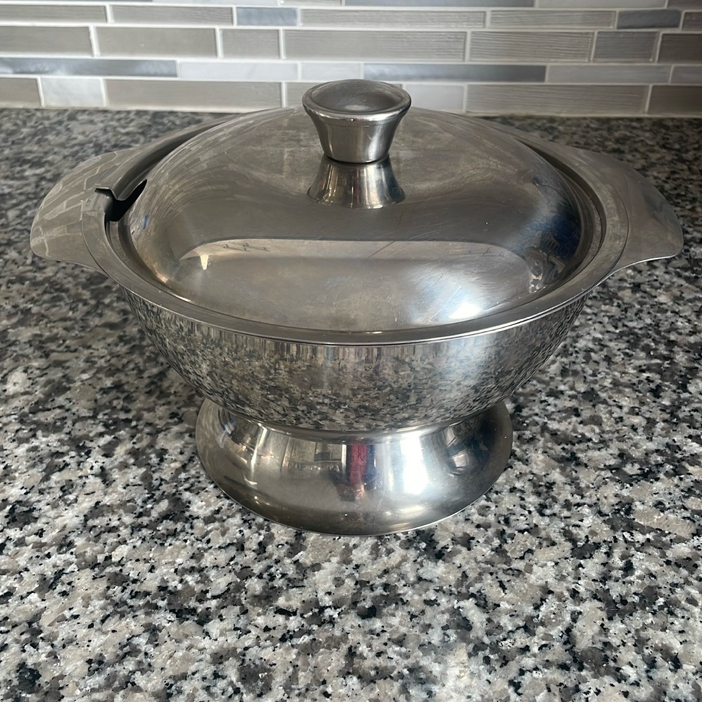 THAI RICE SERVING BOWL, STAINLESS, ZEBRA-HEAD